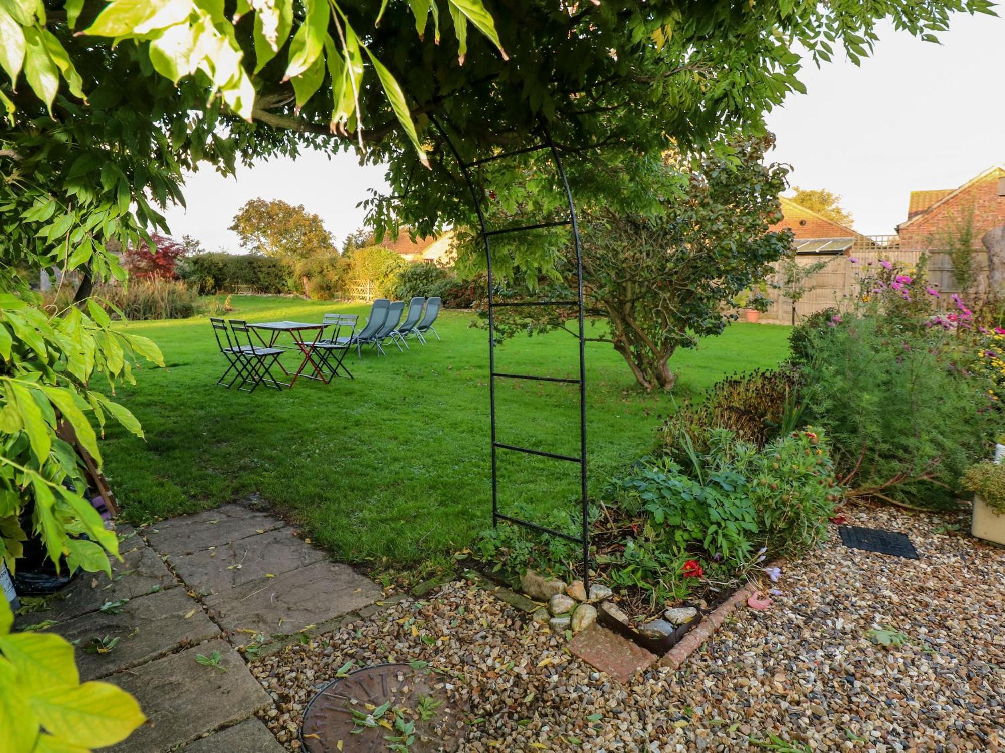 Wisteria Cottage Gayton  Exterior photo